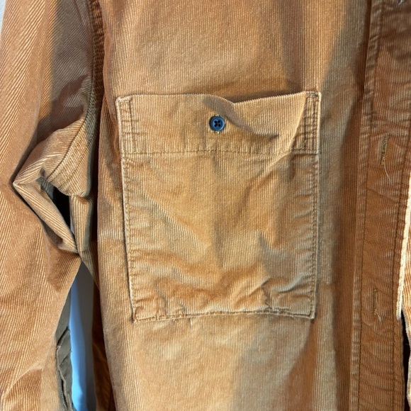 EVERLANE Sz M Corduroy Shirt Patch Pockets Buttoned Tulip Rounded Hem Shacket - Picture 4 of 10